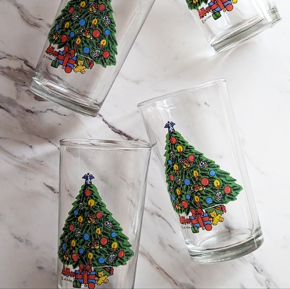 COPY - 1993 Boxed Set of 4 Christmas Tree Glasses - Picture 2 of 10